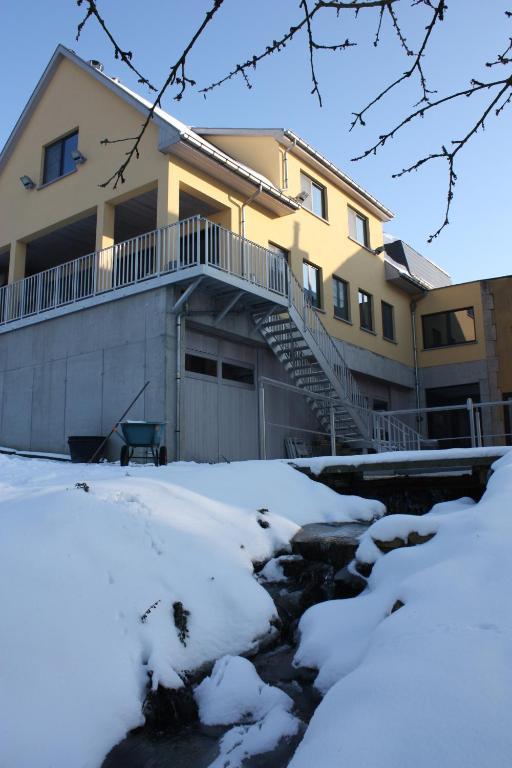Hotel Gasthof Kapelhof Erpe-Mere Exterior photo